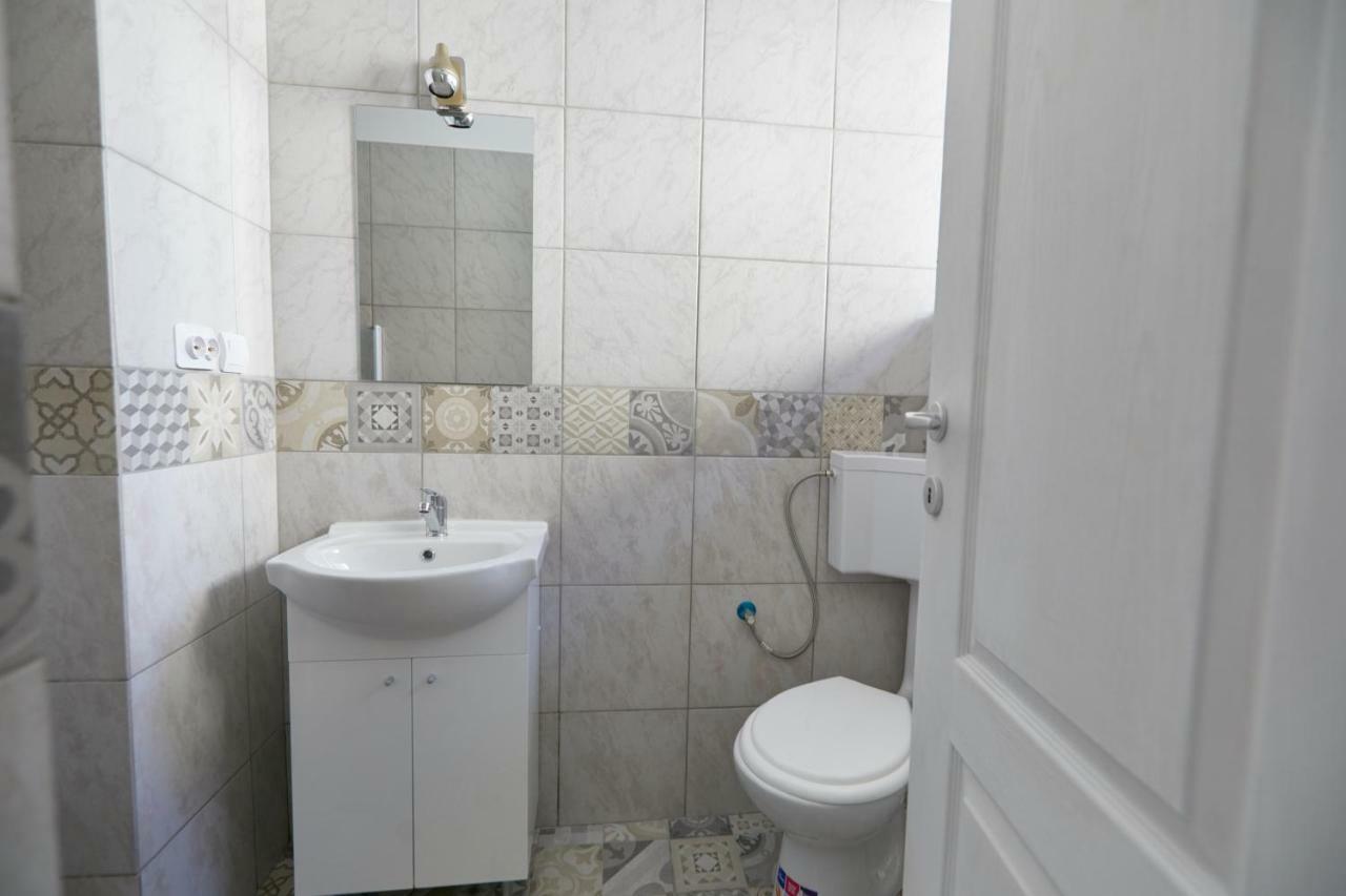 Stanford Apartments บูคาเรสต์ ภายนอก รูปภาพ