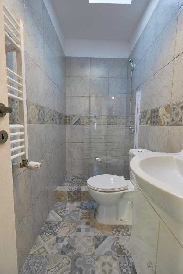 Stanford Apartments บูคาเรสต์ ภายนอก รูปภาพ